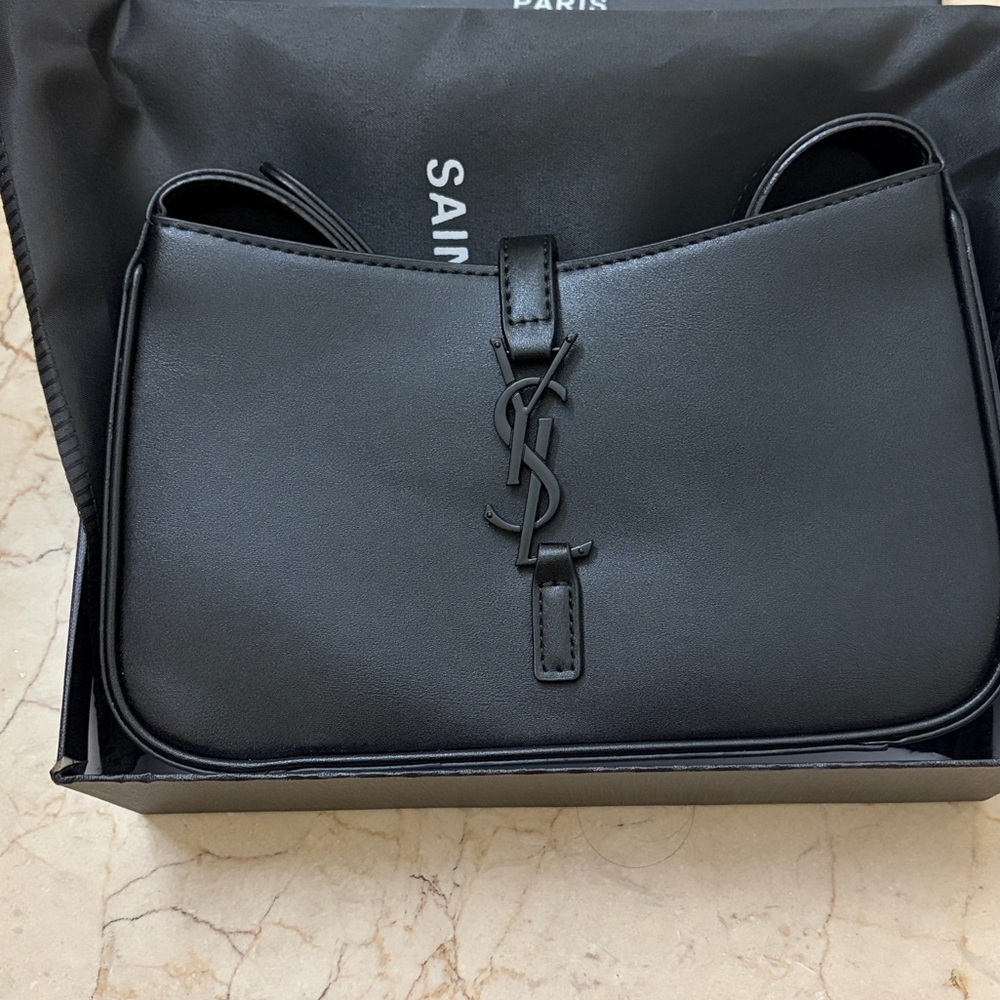 Sleek Black Leather hand bag